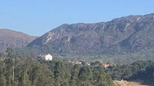 Pouso nossa senhora das merces - 蒂拉登特斯