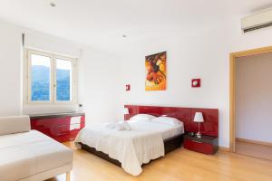 Luxury Apartments with share Pool
