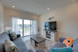 Bayfront Condo with Pool Access, Near Rehoboth Beach - 乔治城