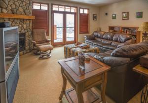 Silver Tip 2 Bedroom Condo - 4hvězdičkové hotely ve městě Rossland