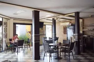 Hotel Los Crestones - Pacuar