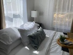 Jacuzzi/Firepit/RV-Boat Parking - نيدلز