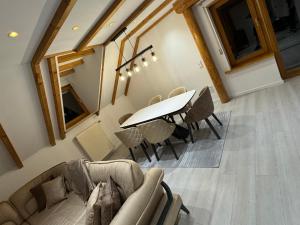 Schöne Maisonette Wohnung in Wiesbaden