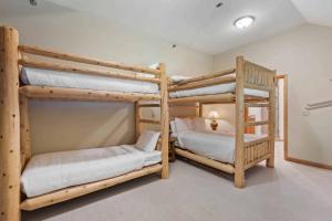 Highlands Westview 308 by East West Hospitality