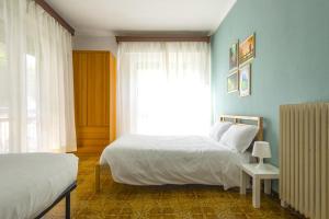 Hostly-Ai Due Passi Apartment