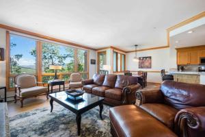 Highlands Westview 209 by East West Hospitality