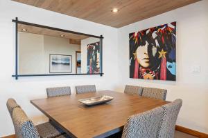 Highlands Westview 208 by East West Hospitality