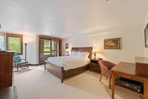 Kiva 123 by East West Hospitality