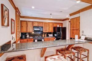 Kiva 121 by East West Hospitality