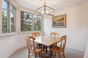 Kiva 329 by East West Hospitality