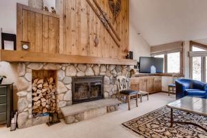 Kiva 432 by East West Hospitality