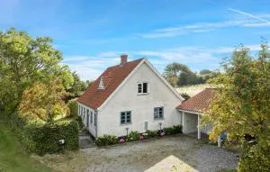 Awesome Home In Tranekær With Kitchen - Botofte