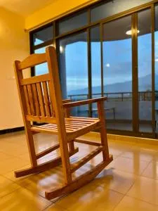 AMountain View Room x AICC - Enaboishu