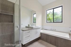 The Beach Haven - 4 bedroom Luxury Rye house Sleeps 12