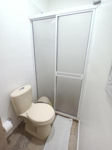 Confortable y Central Habitación a 1 cuadra de la playa Unisanandres 9A