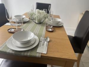 City Reach Retreat Spacious 4Bed House Startford Maryland Great Transport Links