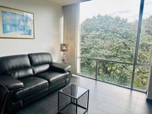 Bello apartamento cerca a la clínica Reina Sofia