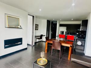 Bello apartamento cerca a la clínica Reina Sofia