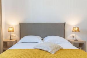 Jasper Cycladic Town-House