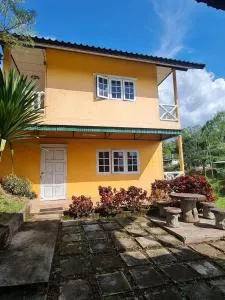 ภูม่านฟ้ารีสอร์ทและลานกางเต็นท์เขาค้อ - Ban Mu Khut