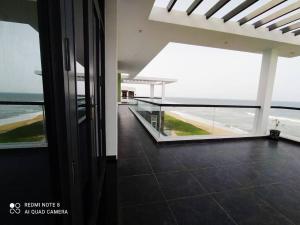 Sona homes, beach house