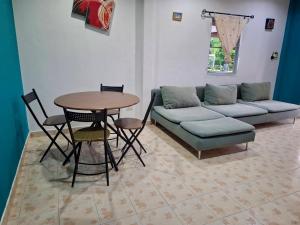 2 bedroom bungalow Nai Harn 4 Resort