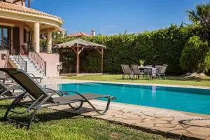 阳光别墅酒店 - Sarlata