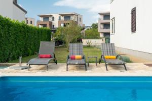Apartments Heidi with shared Pool 