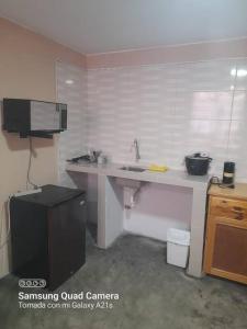 201 Comfy Apt WiFi kitchen SmartTV Central at Callao