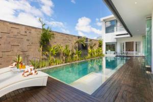 Lashana 3 BR Private Pool Villa ZN221