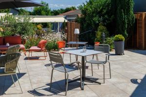 Hotels The Originals Boutique, Hotel Le Pariou, Issoire : photos des chambres