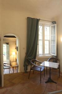 La suite du clos de la tour Cassis