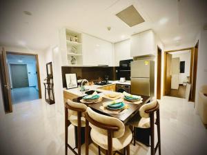 Luxury apartment in capital twinpeaks colombo