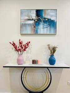 2Br Apt near Airpot Bay City with Parking