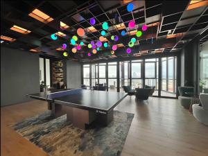 Central Pattaya Condo With Roof Top Pool