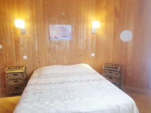 Maison plain pied intérieur bois - Lac de chalain - Gîte les 4 saisons