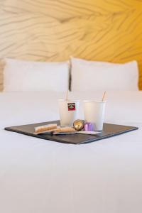 Hotels B&B HOTEL Paris Clichy-sous-Bois 3 etoiles : photos des chambres