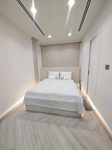 Lavie Yachts
