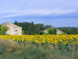 B&B / Chambres d'hotes CHAMBRE D HOTES a 4 KMS D UZES 