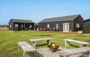 Gorgeous Home In Løkken With Wifi - Stenum