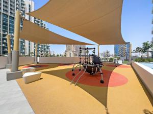 Stunning Studio w Pool & Gym