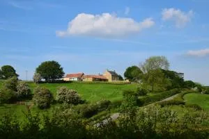 West Acre Lodge - Sutton