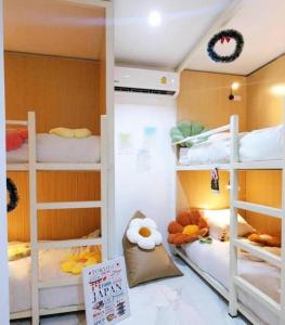 Airhub Hostel Phuket Airport