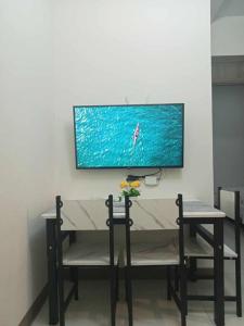 Luxury Bayview Condo MOA & PICC Free WiFi