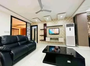 Hitech living in Hitech City - Madhapur