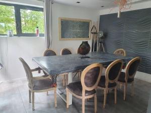 Villas Belle VILLA sur PESSAC , 6 chambres avec piscine, hammam et sauna : photos des chambres