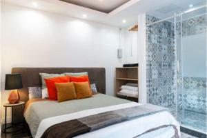 Villas Belle VILLA sur PESSAC , 6 chambres avec piscine, hammam et sauna : photos des chambres