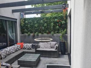 Villas Belle VILLA sur PESSAC , 6 chambres avec piscine, hammam et sauna : photos des chambres