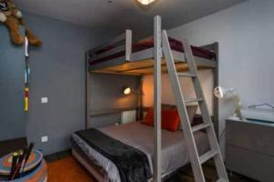 Villas Belle VILLA sur PESSAC , 6 chambres avec piscine, hammam et sauna : photos des chambres