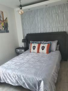 Villas Belle VILLA sur PESSAC , 6 chambres avec piscine, hammam et sauna : photos des chambres